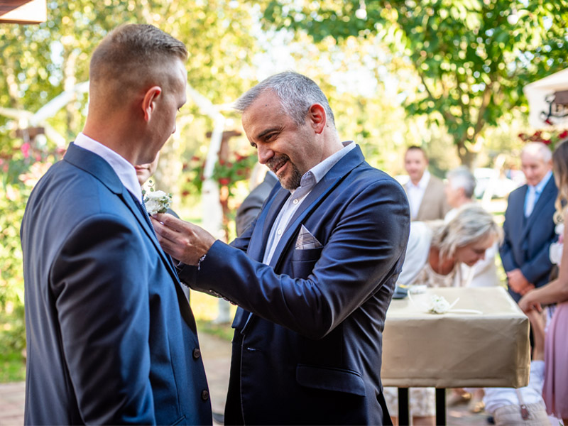 Ceremóniamester esküvő